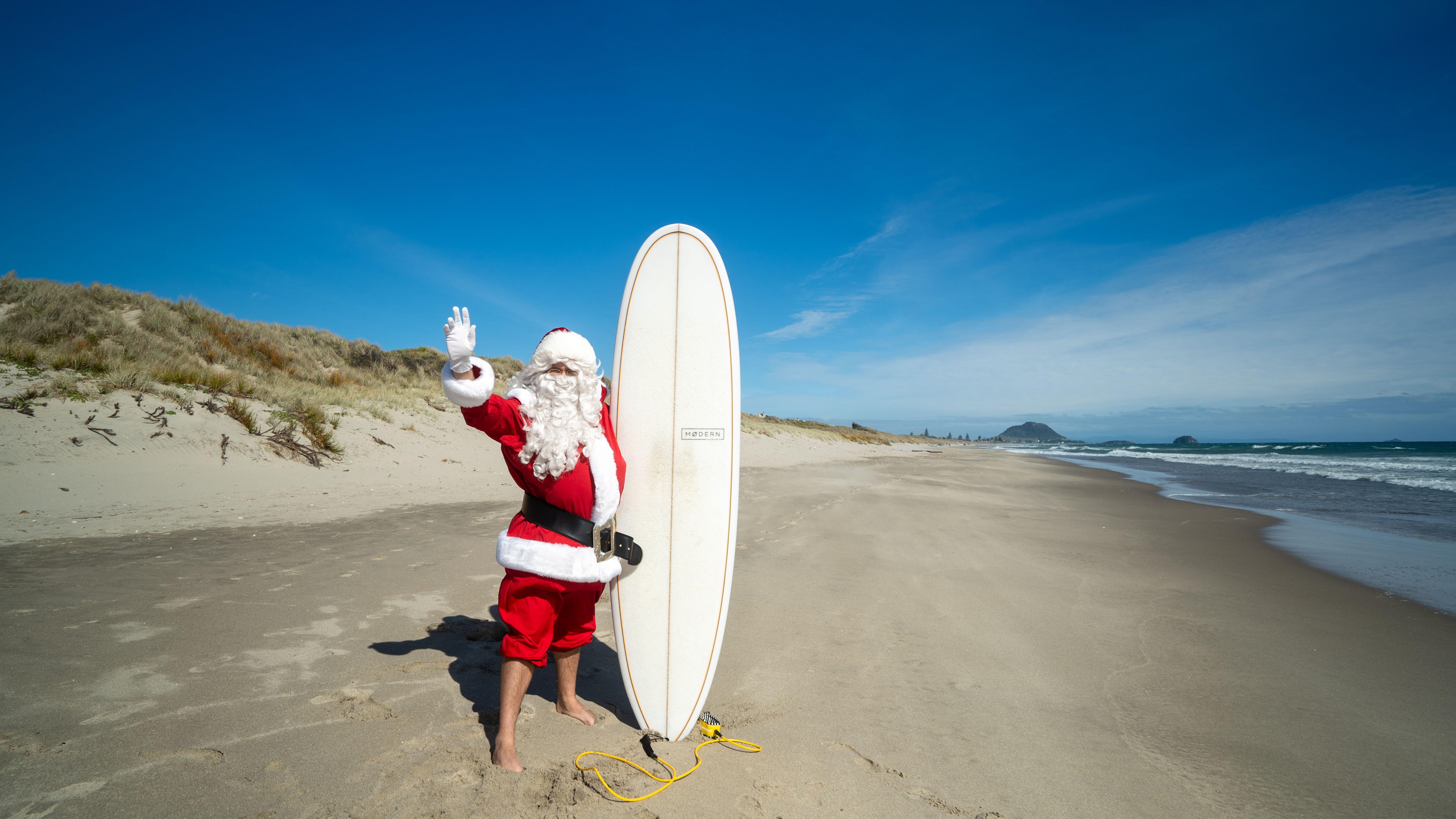 Santamagic art booking image